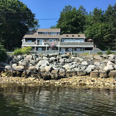 Seawatch Bed & Breakfast-3